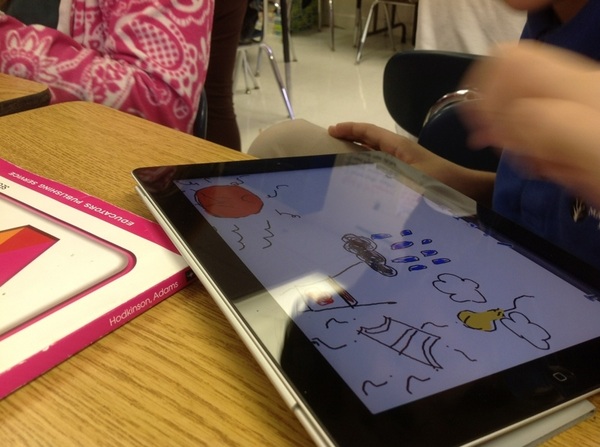 @5thmjgds is mindmapping visually during the Skype call with @fisher1000 ... just another form of note taking 