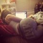 @QuanRiley1 she sitting right here , but lying on twitter