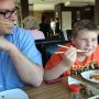 Lekker eten met z'n 3-tjes bij #hachi #sushi. Niels heeft eigen feestje