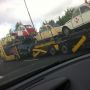 Lol, vrachtwagen vol met oude kevers op de A10