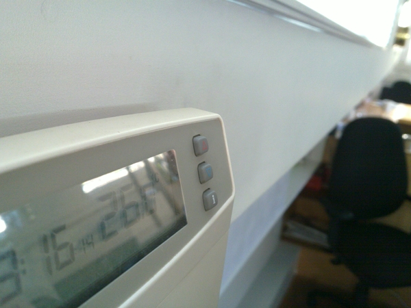 The temp at the #mobyboat at 9 in the am... #seekshelter