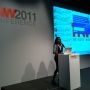 Raghenie is presenting Tracebuzz #tnw2011 cc @communicatista