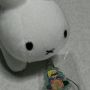 ウラショル これダイカット側が取り外せるようになってるので既にお使いのチャームやストラップやキーホルダーに紛れ込ませることも出来るっぽいです