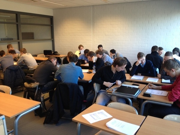 27 studenten