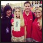 WIN: The 1st Person to find the VERIZON #sharevz team by the RED CARPET wins a P4000 Power Pack! #dallascomiccon HURRRRRY