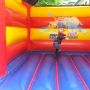   Zijn er ook kinderen die dit niet leuk vinden? #springkussen #cs