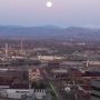#Moon sets slowly as the sun begins to rise over #Denver #Colorado