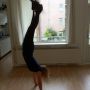Jorine heeft eerste handstand op haar naam, @claqueur eerste rochel uit het raam cc @communicatista
